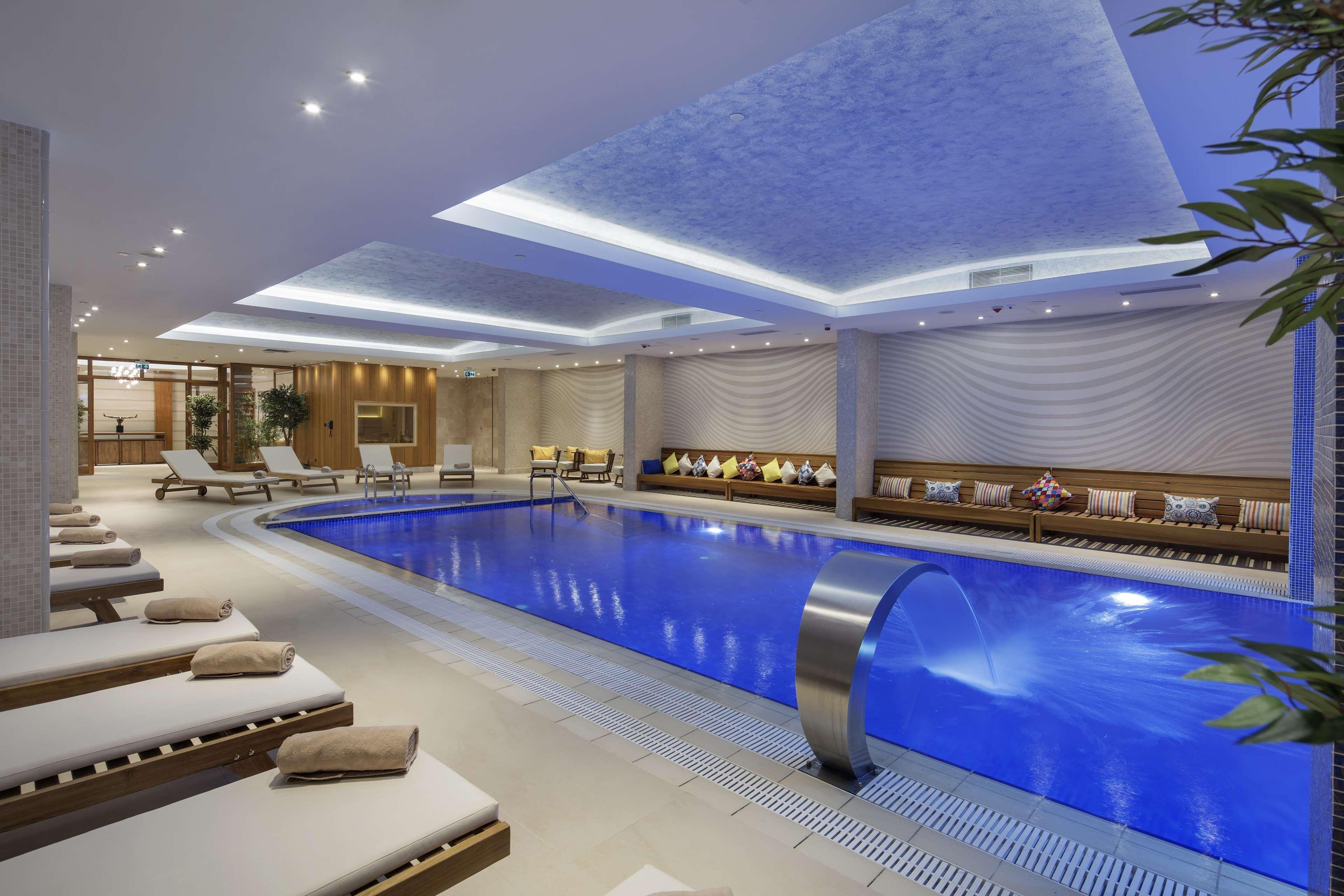 Doubletree By Hilton Hotel Istanbul - Tuzla Exterior photo