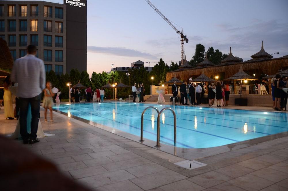 Doubletree By Hilton Hotel Istanbul - Tuzla Exterior photo