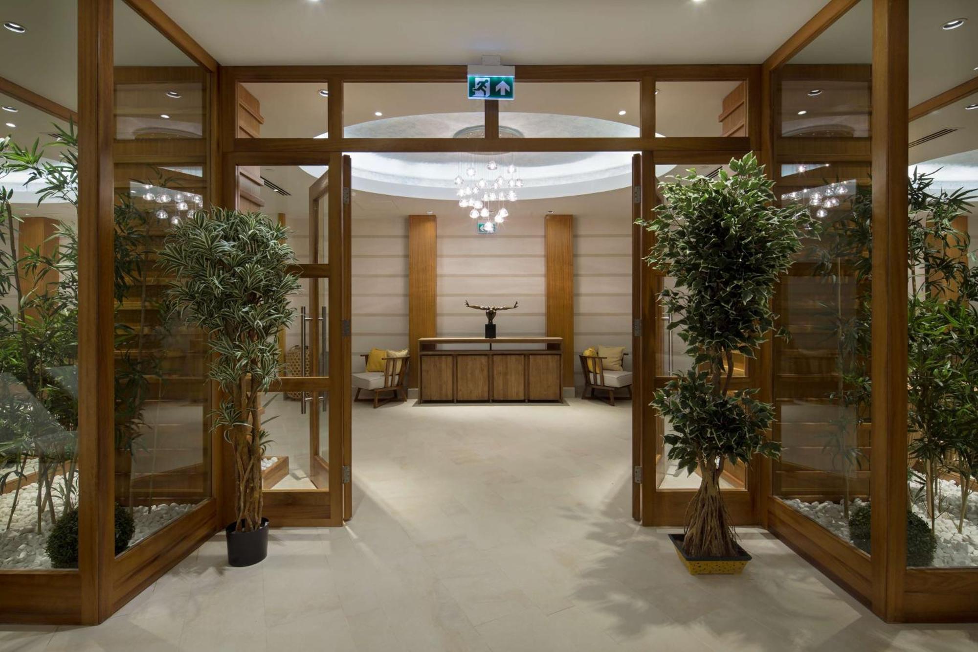 Doubletree By Hilton Hotel Istanbul - Tuzla Exterior photo
